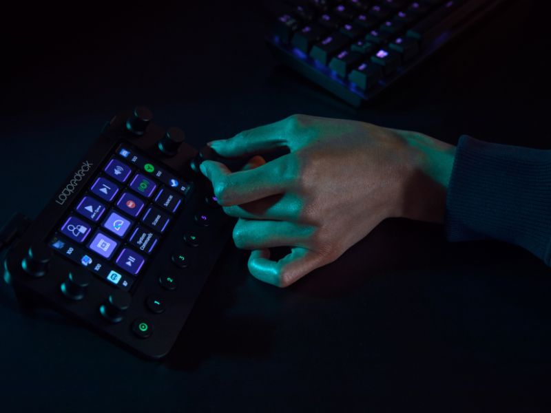 LOUPEDECK LIVE India Online Buy - Colo Exim